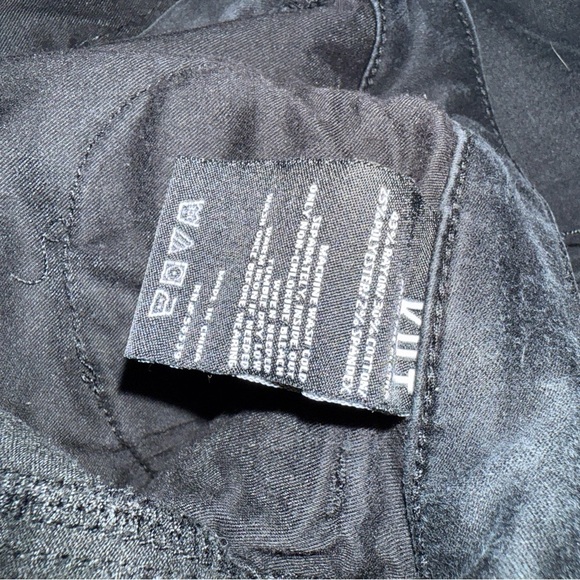 Kut From The Kloth Raw Hem Black Jeggings - Picture 5 of 7